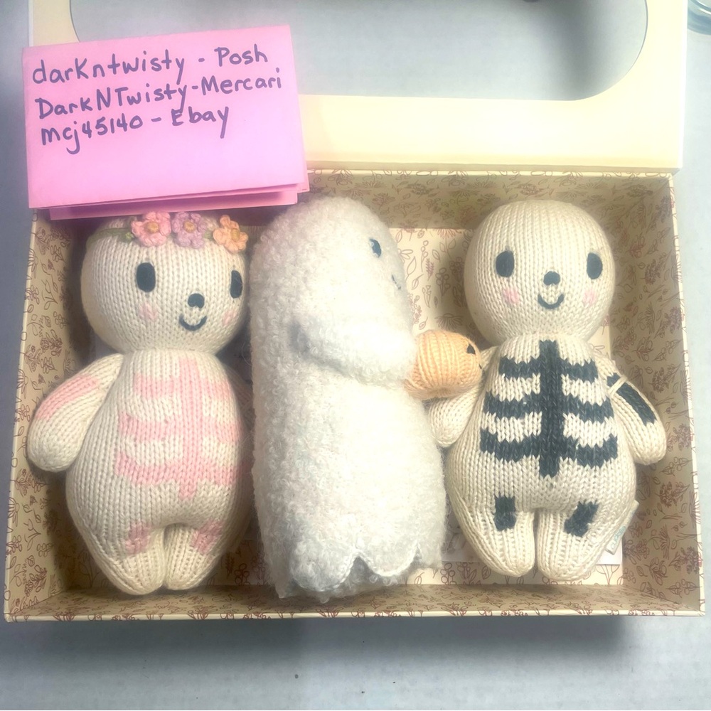 3 Pc BNWT CUDDLE + KIND 1 BOUCLE ALPACA GHOST W PUMP AND 2 KNIT SKELETON BABIES - Picture 10 of 16